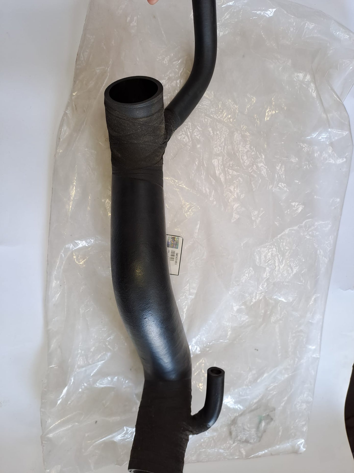 Furtun_apa_radiator_AGCO_502431D1