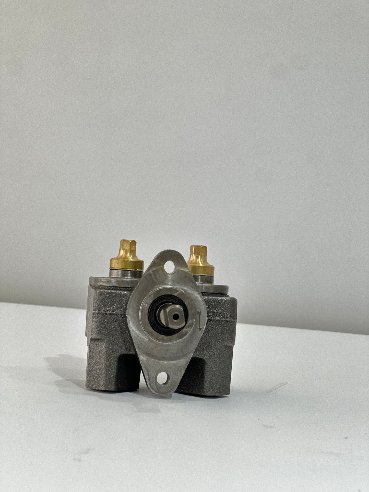 KTS POMPA ULEI 3 IESIRI AC DX 6080200071